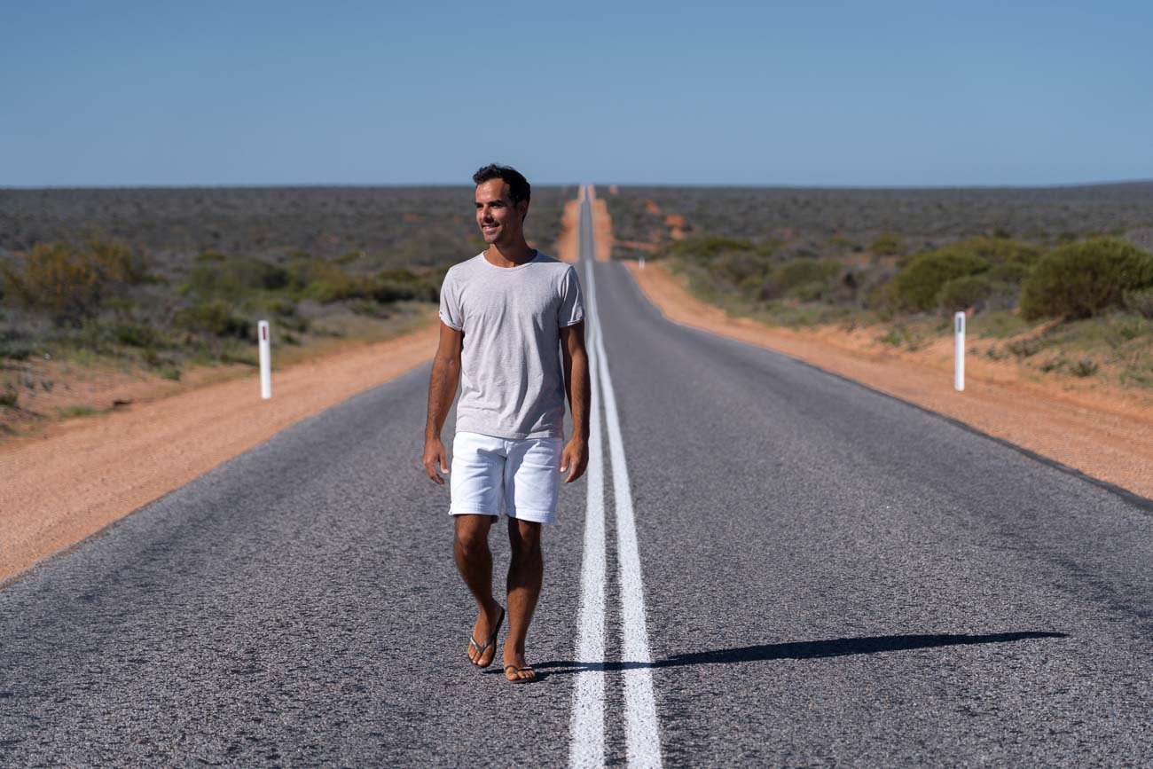 Francois Peron NP - Walking on the Road shoot38- BLOGPOST Francois Peron NP - West Australië