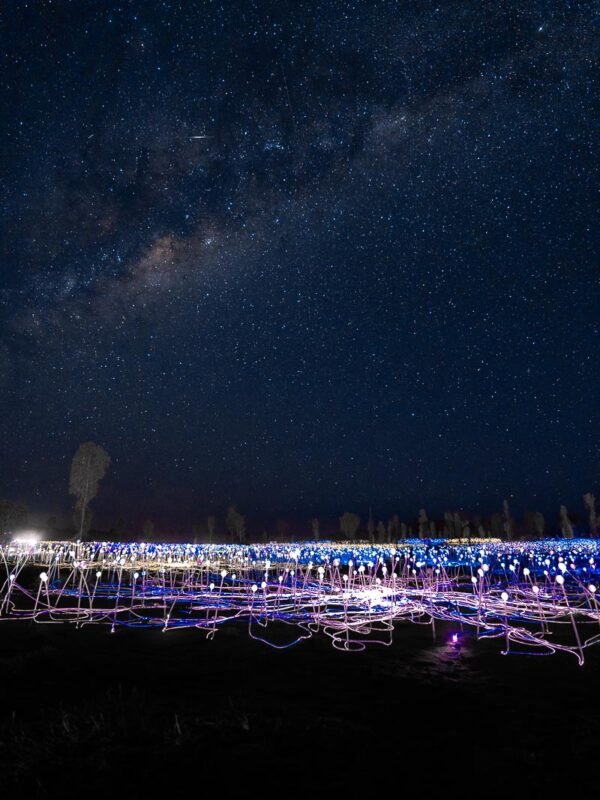 Uluru - Field of lights Milky Way21- BLOGPOST Uluru - Field of lights Milky Way21- BLOGPOST