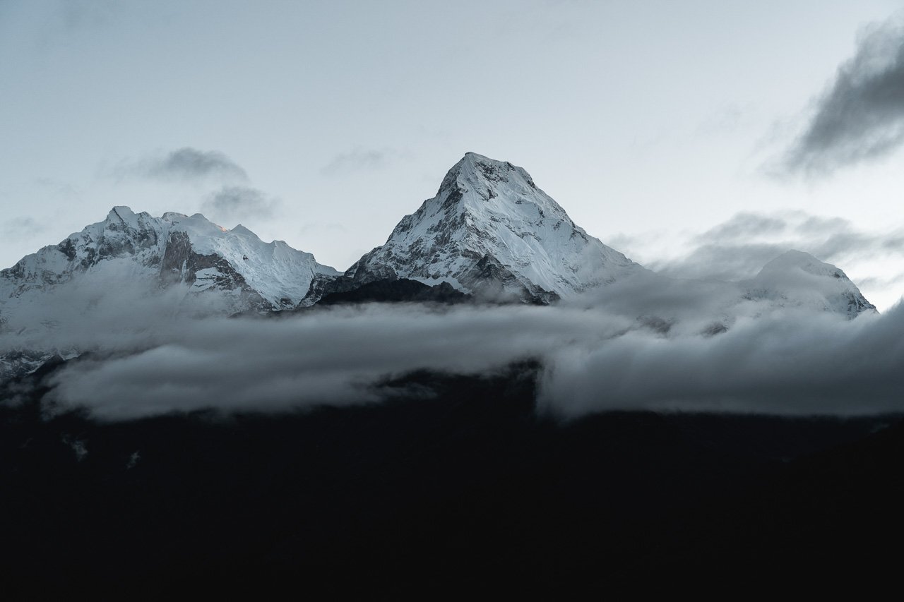 Nepal poon hill trek-1-4 Mountain view Annapurna